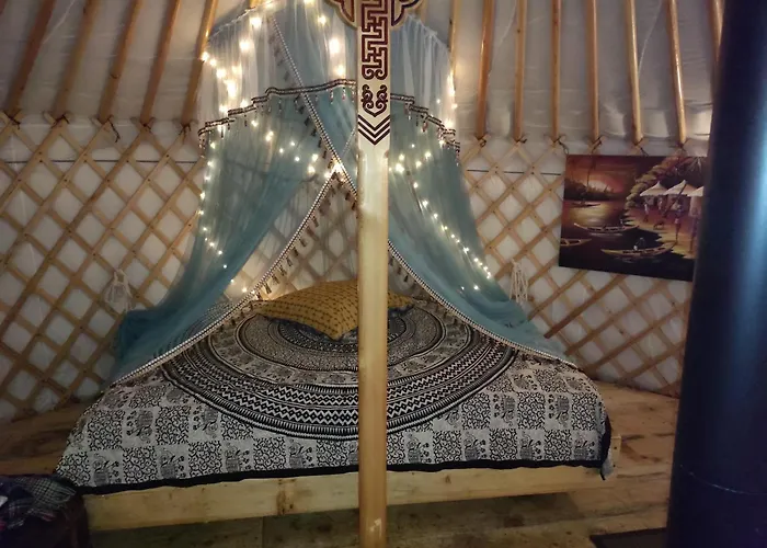 Pandy Farm Yurt - Panoramic Mountain Views Within Snowdonia\'S National Park - 4X4 Recommended